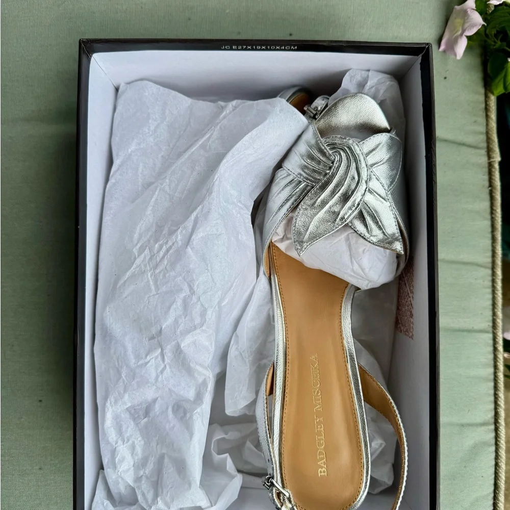 BADGLEY MISCHKA TAFFY SILLEA HEELS